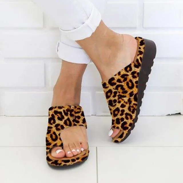 Women  Leather Shoes   Flat Sole Lady Casual Soft  Toe Foot Correction Sandal