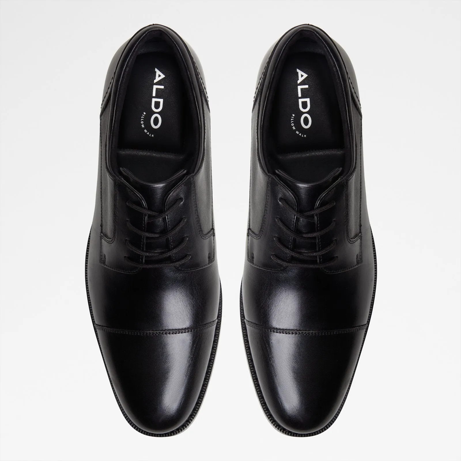 Wriggle / Lace Ups